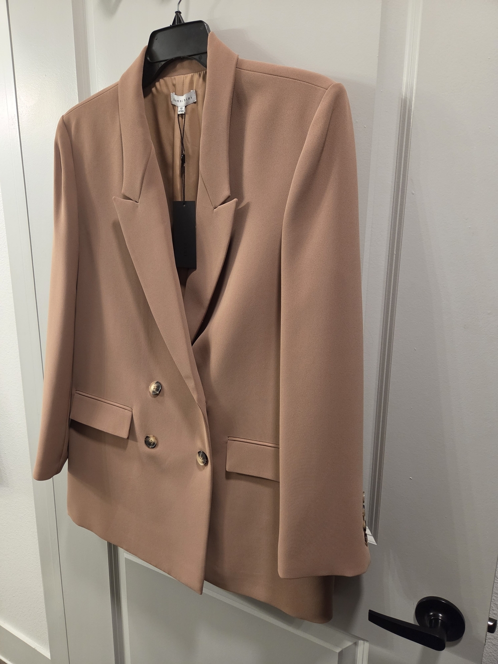 Gianni Bini Tan Oversized Double-Breasted Blazer